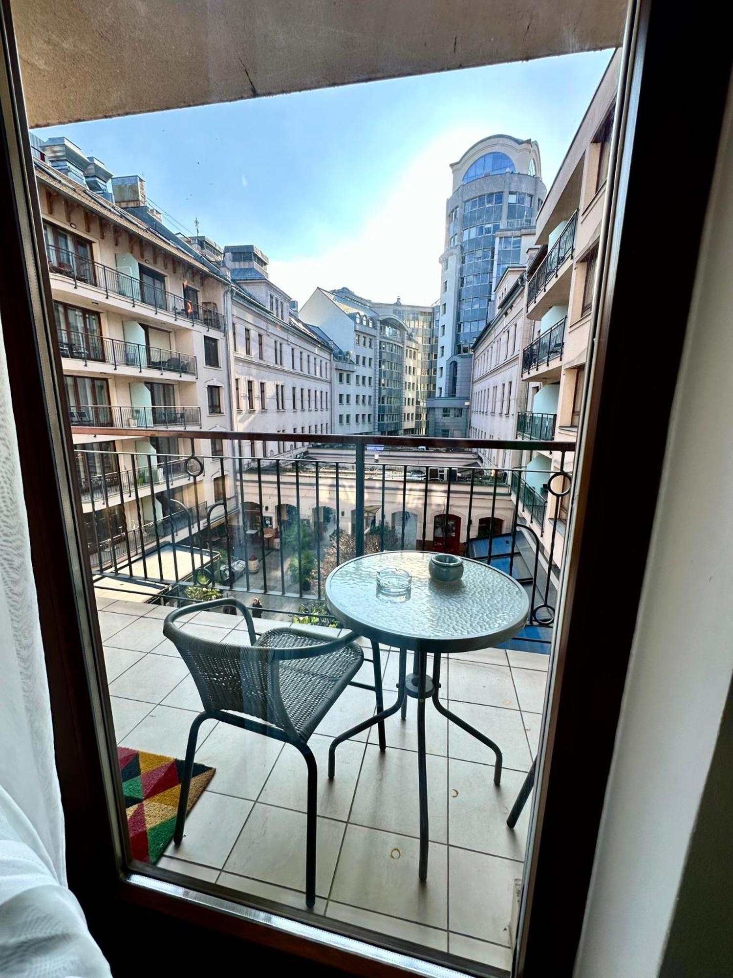 Vinyl Gozsdu Apartments Budapest Exterior photo